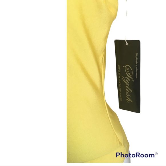 Stylish Yellow Medium Swim Suit NWT - Picture 2 of 5